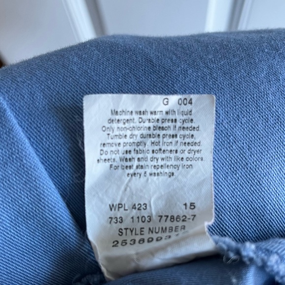 •Dockers• Stain Defenders Flat Front Cropped Pants - Size 14 - Picture 7 of 8